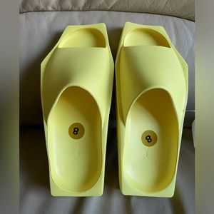 Jordan Yellow Mules